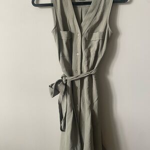 Olive Green Sleeveless Button-Down Dress